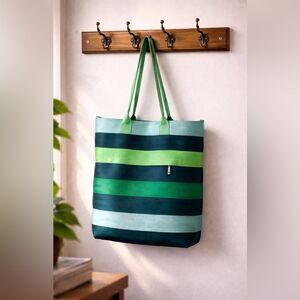 Harveys Seatbelt Mixed Greens Collection Streamline Tote Made in USA Green Blue
